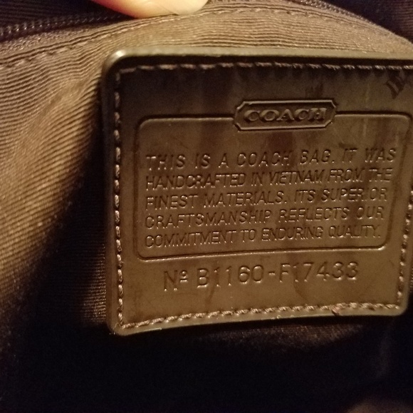 Coach purse with Coach silk scarf - Picture 5 of 8